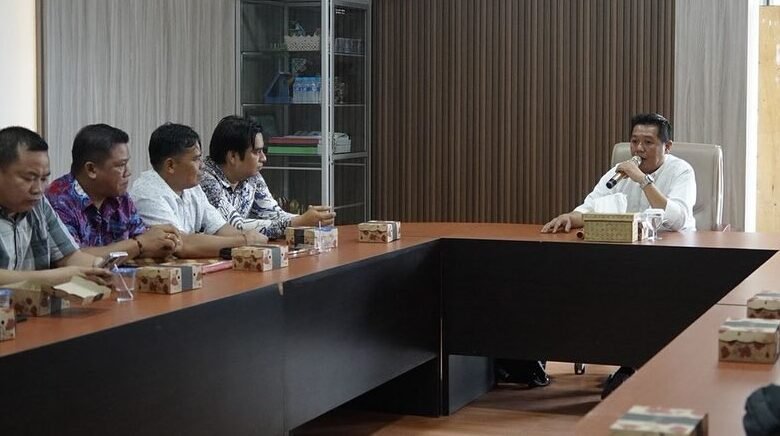 Wabup Dorong Implementasi NIPD dan Penambahan Tunjangan untuk Tingkatkan Kesejahteraan Perangkat Desa