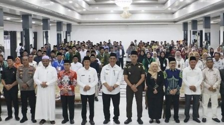 Bupati Barito Utara Buka Seminar Gerakan Cinta Al-Qur’an
