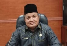 DPRD Kapuas Dorong Budaya Kerja Profesional: Ardiansah Dukung Penilaian PNS Berprestasi DPRD Kapuas Dorong Budaya Kerja Profesional: Ardiansah Dukung Penilaian PNS Berprestasi