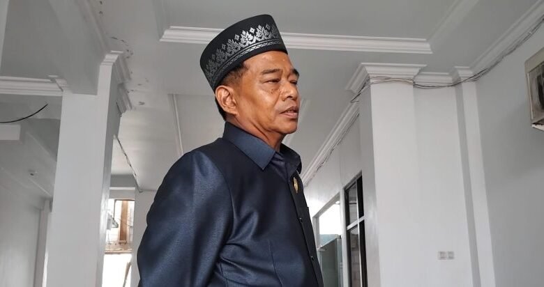 DPRD Barito Utara Minta Pertamina Tegas Atasi Kelangkaan BBM DPRD Barito Utara Minta Pertamina Tegas Atasi Kelangkaan BBM