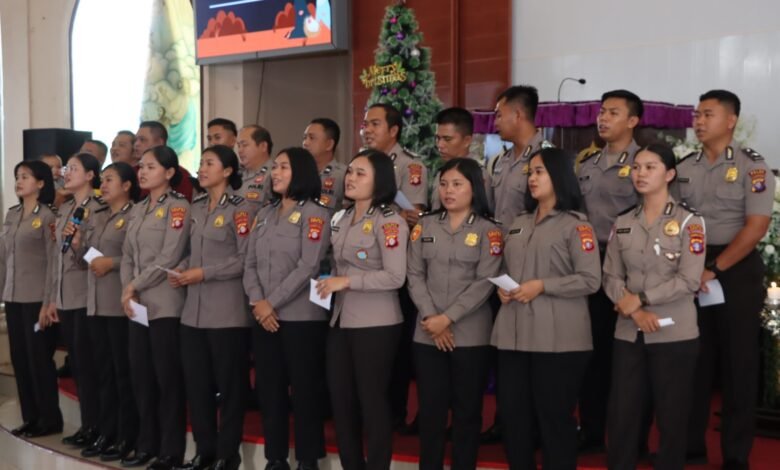 Ibadah Natal 2025, Polres Gunung Mas Dorong Penguatan Mental dan Spiritual Anggota