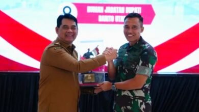 Penuh Haru, Pemkab Barito Utara Lepas Dandim Lama Kolonel Inf Agussalim Tuo Penuh Haru, Pemkab Barito Utara Lepas Dandim Lama Kolonel Inf Agussalim Tuo