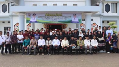 Berangkat Ke Tanah Suci, Wabup Mura Lepas Keberangkatan Umrah Pemenang STQ