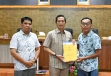 Sekda Barito Utara Hadiri Exit Meeting Tim BPK Kalteng, Bahas Pertanggungjawaban Keuangan 2025
