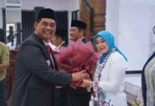 Hari Ibu, Bupati Barito Utara Buka Pelatihan Public Speaking