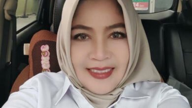 Rekor MURI Kecapi-Karungut: Yetty Dorong Pendidikan Karakter Berbasis Budaya Dayak