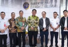 Bandara HMS Makin Ramai! Bupati Barito Utara Usulkan Pembangunan Ruang VIP ke Kemenhub Bandara HMS Makin Ramai! Bupati Barito Utara Usulkan Pembangunan Ruang VIP ke Kemenhub