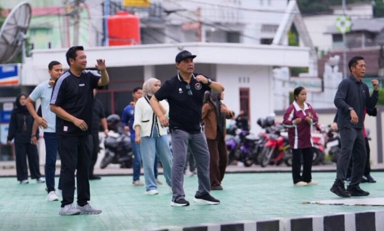 Jaga Stamina Kawal Program Unggulan, Bupati Barito Utara Ajak ASN Hidup Sehat Jaga Stamina Kawal Program Unggulan, Bupati Barito Utara Ajak ASN Hidup Sehat