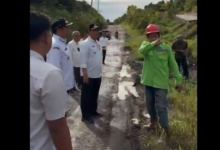 Dinas PUPR Barito Utara Tindak Kerusakan Jalan KM 34 Akibat Limbah PT BDA