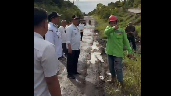 Dinas PUPR Barito Utara Tindak Kerusakan Jalan KM 34 Akibat Limbah PT BDA