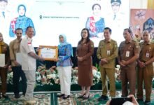 Patenkan Motif Lokal, Batik Barito Utara Kini Terlindungi Hak Kekayaan Intelektual Patenkan Motif Lokal, Batik Barito Utara Kini Terlindungi Hak Kekayaan Intelektual