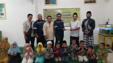 PT SMM dan Yayasan PAMA Santuni Anak Yatim di Panti Asuhan Muara Teweh PT SMM dan Yayasan PAMA Santuni Anak Yatim di Panti Asuhan Muara Teweh