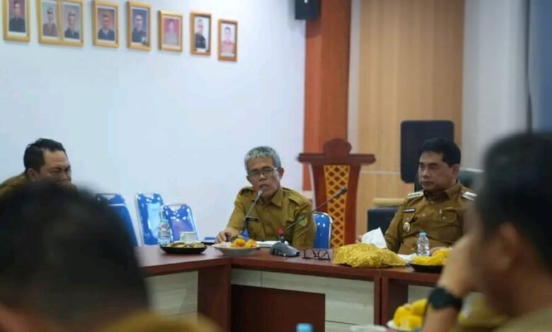 Terjang Hujan, Shalahuddin Sidak Dinas PUPR: 3 Tahun Jembatan Harus Tuntas