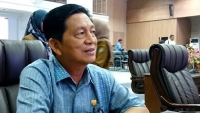 Koperasi Harus Adaptif dan Transparan Koperasi Harus Adaptif dan Transparan