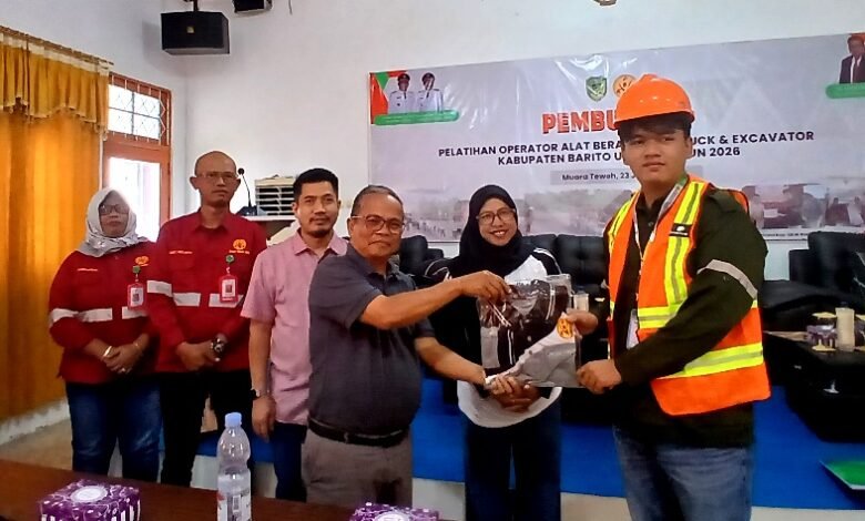 Tekan Pengangguran, Barito Utara Cetak Operator Alat Berat Siap Kerja