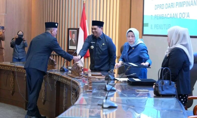 Shalahuddin Dorong Percepatan Pengesahan 5 Raperda