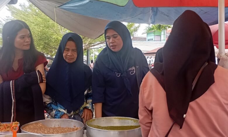 Manisnya Cuan di Balik Pasar Wadai Shirathal Mustaqim Muara Teweh