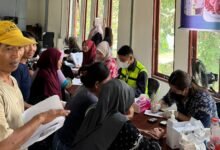 PT BEK dan PAMA Gelar Cek Kesehatan & Pembagian Sembako Gratis di Benangin PT BEK dan PAMA Gelar Cek Kesehatan & Pembagian Sembako Gratis di Benangin