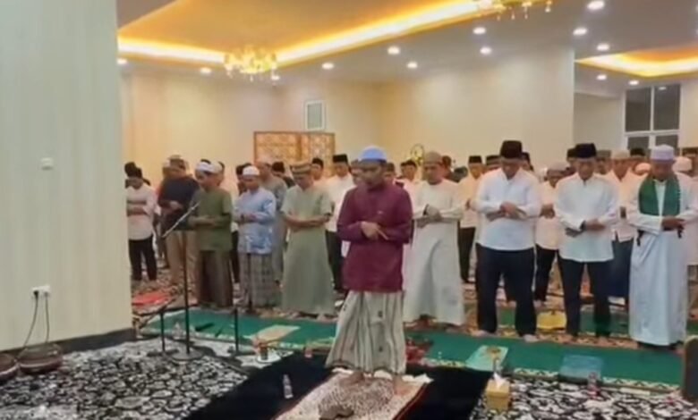 Perkuat Ukhuwah, Bupati Barito Utara Tadarus Bareng Kepala OPD