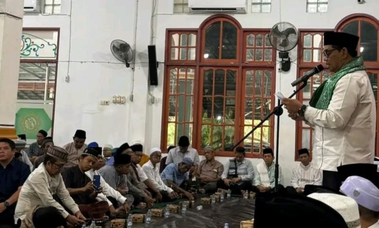 Ini Pesan Bupati Shalahuddin di Masjid Al-Istiqamah Bukit Sawit