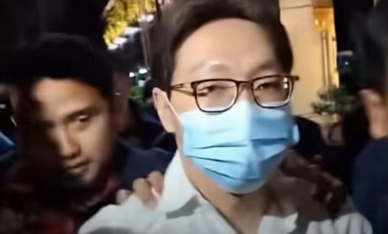 Sering Mangkir Wajib Lapor dan Asyik Live TikTok, Richard Lee Akhirnya Ditahan Polisi