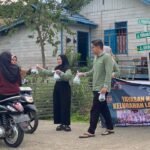 Yayasan Hababantu Lahei II Bagikan Takjil Kepada Warga di Bulan Ramadan