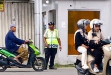 Menjemput ‘Amal Akhirat’ di Tengah Debu Jalanan Muara Teweh Menjemput ‘Amal Akhirat’ di Tengah Debu Jalanan Muara Teweh