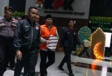 KPK Tahan Eks Menag Gus Yakut Terkait Korupsi Kuota Haji