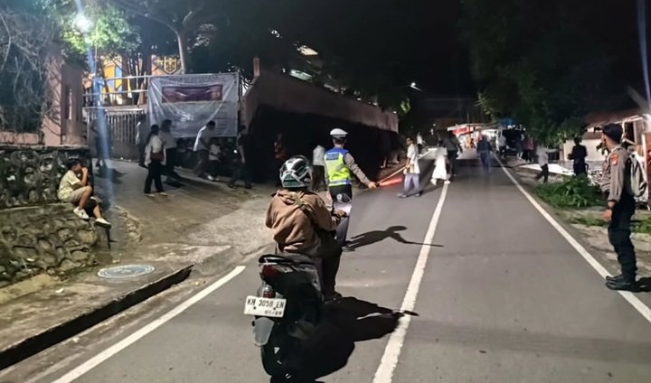 Jamin Rasa Aman Jemaat, Personel Polres Barito Utara Jaga Ketat Perayaan Paskah