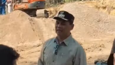 Shalahuddin Tinjau Jembatan Lahei & Jalan Malawaken