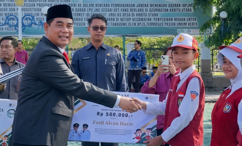 Hardiknas: Bupati Shalahuddin Luncurkan Program SIP Pintar Juara