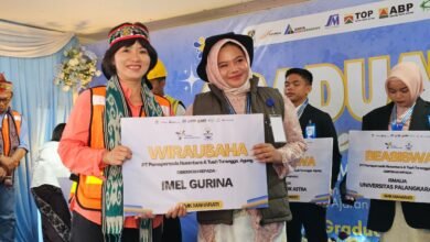 SMK Maharati Luluskan 79 Siswa, PAMA Perkuat Pendidikan di Kapuas SMK Maharati Luluskan 79 Siswa, PAMA Perkuat Pendidikan di Kapuas