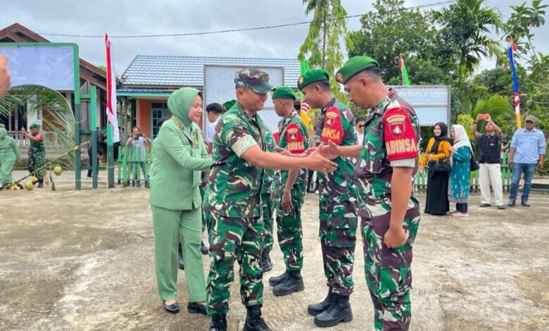 Perkuat Kondusivitas Wilayah, Dandim Muara Teweh Kunjungi Laung Tuhup dan Batura