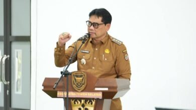 Bupati Shalahuddin Dorong Percepatan Serapan Anggaran Bupati Shalahuddin Dorong Percepatan Serapan Anggaran