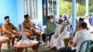 Bupati Shalahuddin Melayat ke Rumah Duka Istri Mantan Pj Bupati Murung Raya Bupati Shalahuddin Melayat ke Rumah Duka Istri Mantan Pj Bupati Murung Raya