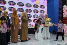 Bunda PAUD Barito Utara Hadiri Tasyakur Akhirussanah Kelompok B Yayasan Maju Bersama Bunda PAUD Barito Utara Hadiri Tasyakur Akhirussanah Kelompok B Yayasan Maju Bersama