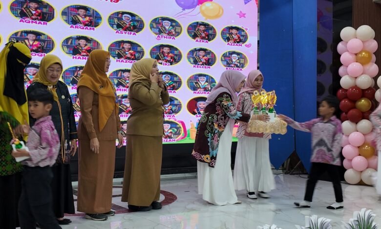 Bunda PAUD Barito Utara Hadiri Tasyakur Akhirussanah Kelompok B Yayasan Maju Bersama