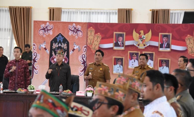 Bupati Shalahuddin Pimpin Dialog Interaktif Bersama Kepala Desa se-Barito Utara