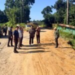 Shalahuddin Minta Pengerjaan Jalan Gunung Purei – Desa Jamut Dipercepat
