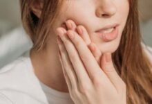 Cara Mengatasi Sakit Gigi Nyut-nyutan: Penyebab dan Obat yang Ampuh Cara Mengatasi Sakit Gigi Nyut-nyutan: Penyebab dan Obat yang Ampuh