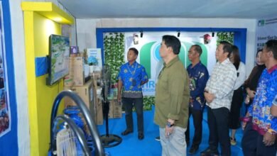Bupati Shalahuddin Tinjau Stand Batara Expo
