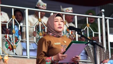 Dirgahayu Bumi Iya Mulik Bengkang Turan: DPRD Barito Utara Hadiri Upacara HUT ke-76
