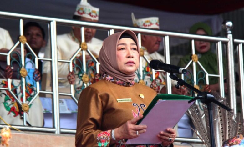 Dirgahayu Bumi Iya Mulik Bengkang Turan: DPRD Barito Utara Hadiri Upacara HUT ke-76
