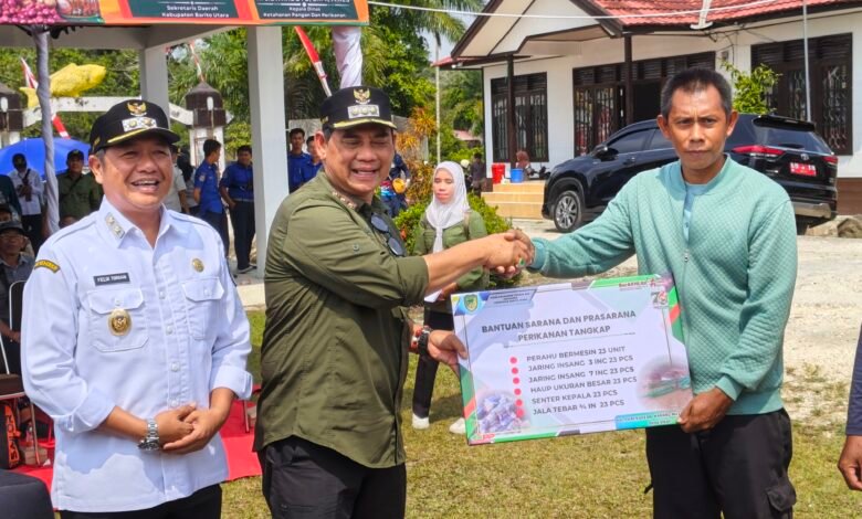 Shalahuddin Instruksikan Camat Data Masalah Krusial Desa