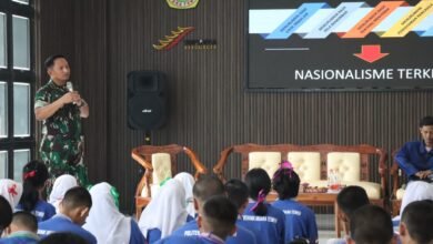 Dandim 1013/Mtw Tanamkan Jiwa Nasionalisme ke Mahasiswa Baru Dandim 1013/Mtw Tanamkan Jiwa Nasionalisme ke Mahasiswa Baru