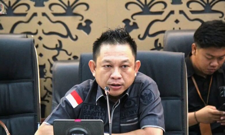 Dewan Dukung Langkah Tegas Bupati Awasi Ketat Proyek Infrastruktur Dewan Dukung Langkah Tegas Bupati Awasi Ketat Proyek Infrastruktur