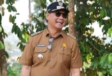 Shalahuddin Puji Pelayanan Jemput Bola Disdukcapil di Desa Bukit Sawit Shalahuddin Puji Pelayanan Jemput Bola Disdukcapil di Desa Bukit Sawit