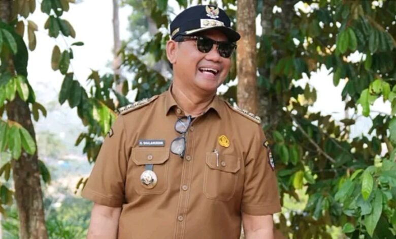 Shalahuddin Puji Pelayanan Jemput Bola Disdukcapil di Desa Bukit Sawit