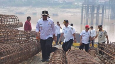 Shalahuddin Minta Pengerjaan Digenjot dan Jaga Mutu Jembatan Lemo