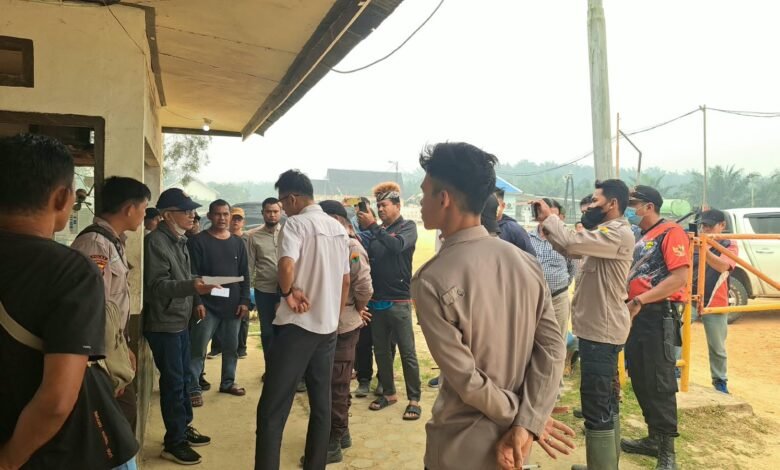 Alasan Warga Segel 1.731 Hektar Perkebunan Sawit PT AGU di Montallat